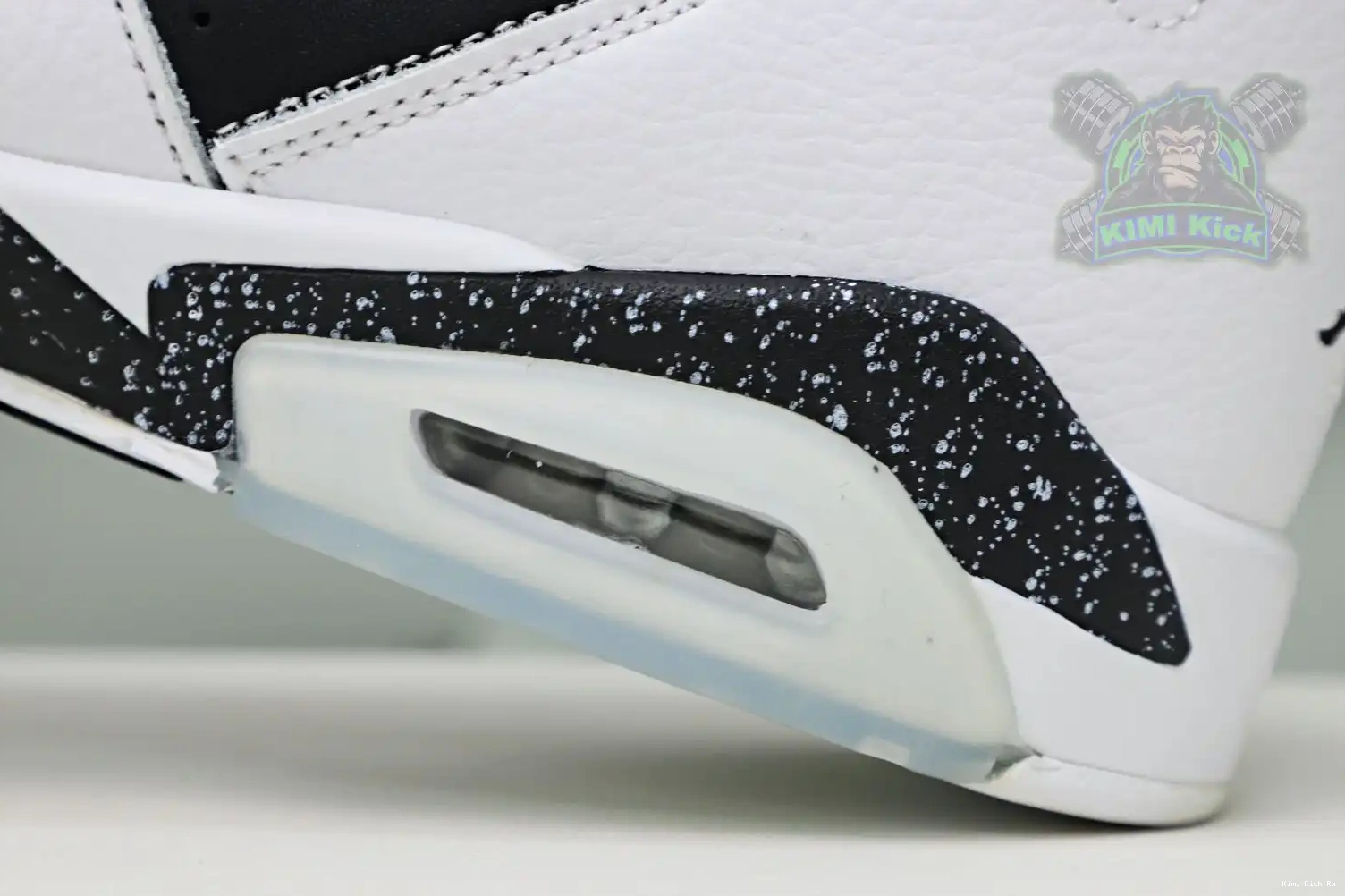Oreo Kimikick Jordan 6 Retro Air Jordan 0810